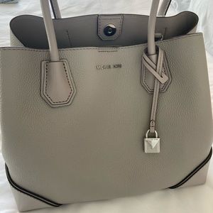 Brand new Michael Kors Tote